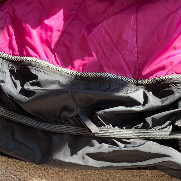 Burton Winter Jacket - Picture 16 of 16